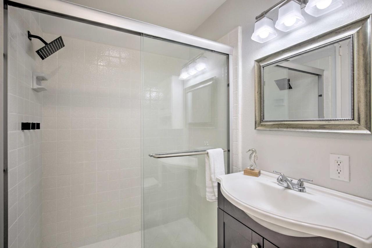 Charming Oceanside Condo With Beach And Pool Access! Buitenkant foto